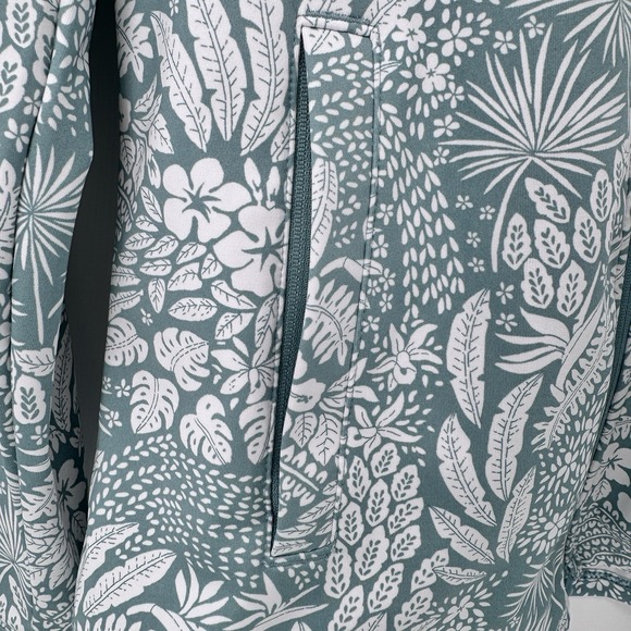 Tommy Bahama Golf and Tennis Blue Floral Print Zip Up Jacket Women's Size Small - Picture 5 of 8